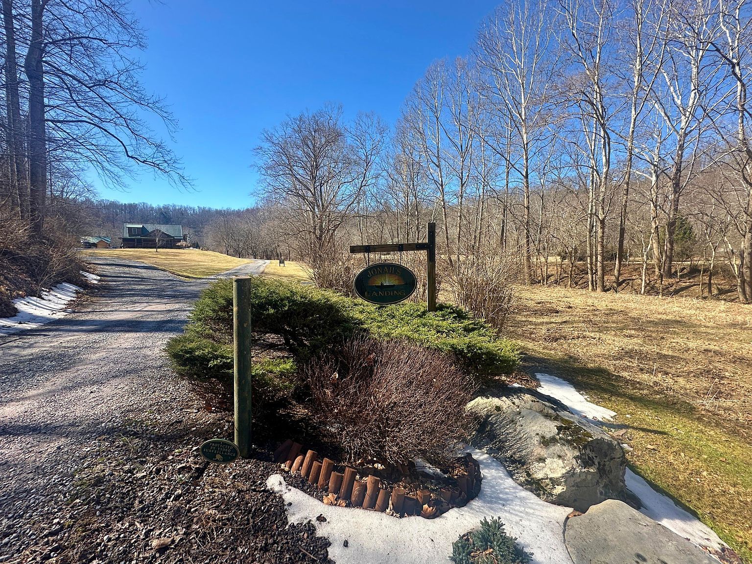 28 Jonahs Lndg Renick, WV 24966  | Land/Lot