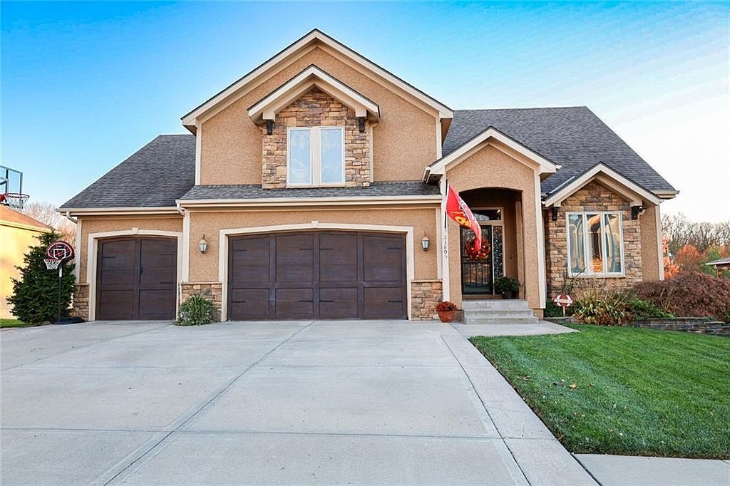 21805 E 32nd Ter S Independence, MO 64057  | Single Family