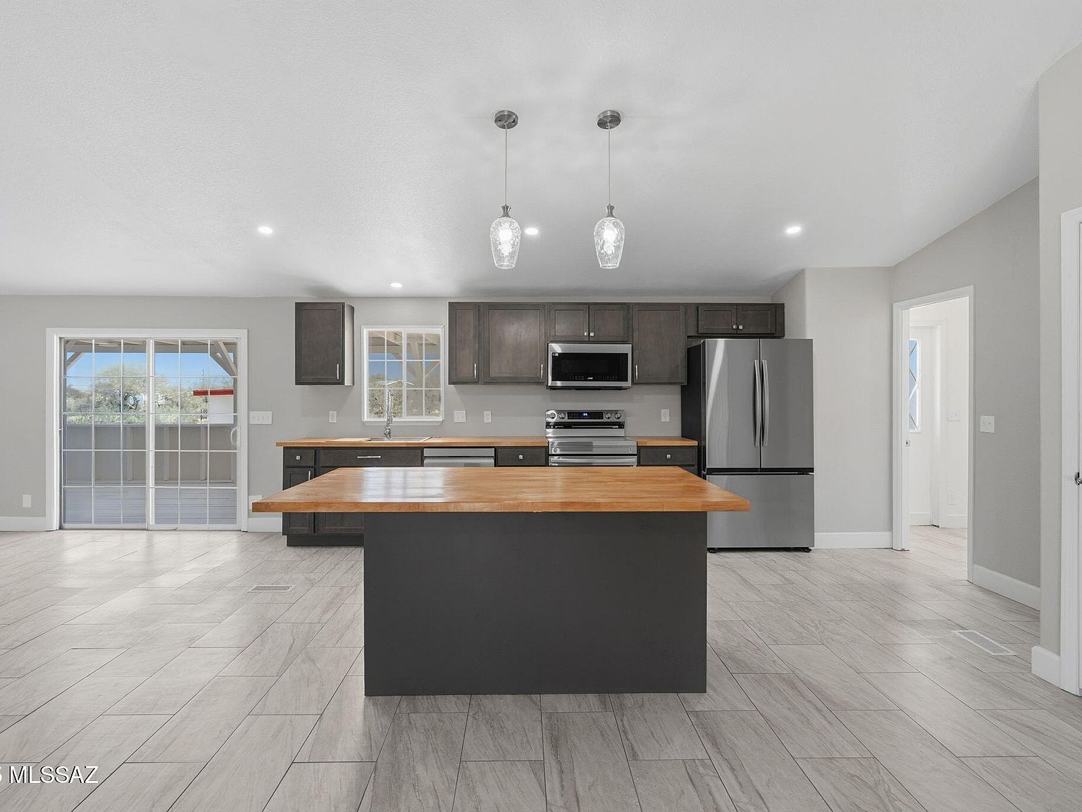 11935 S Amber Ann Ln Tucson, AZ 85736  | New build