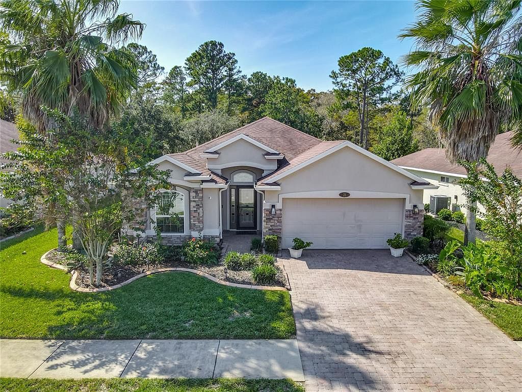 21 Arrowhead Dr Palm Coast, FL 32137  | Single Family