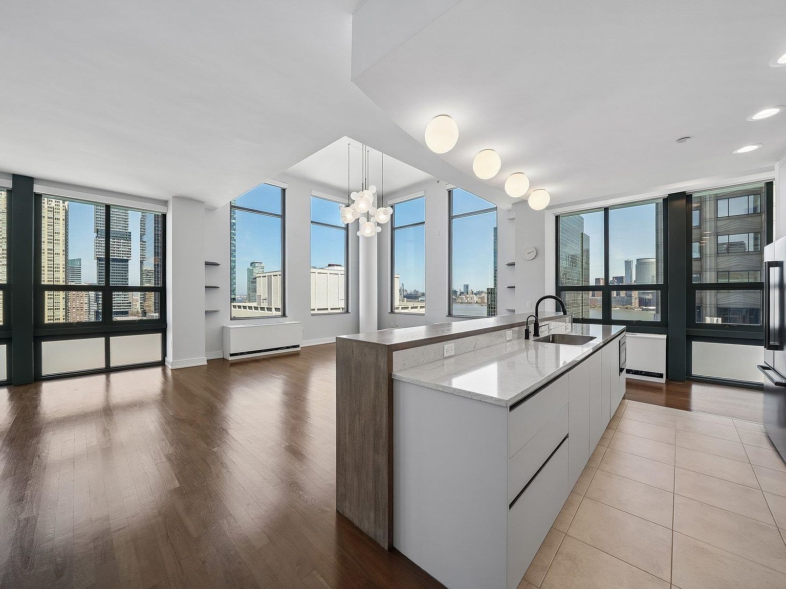 105 Greene St APT 1901 Jersey City, NJ 07302  | Condominium