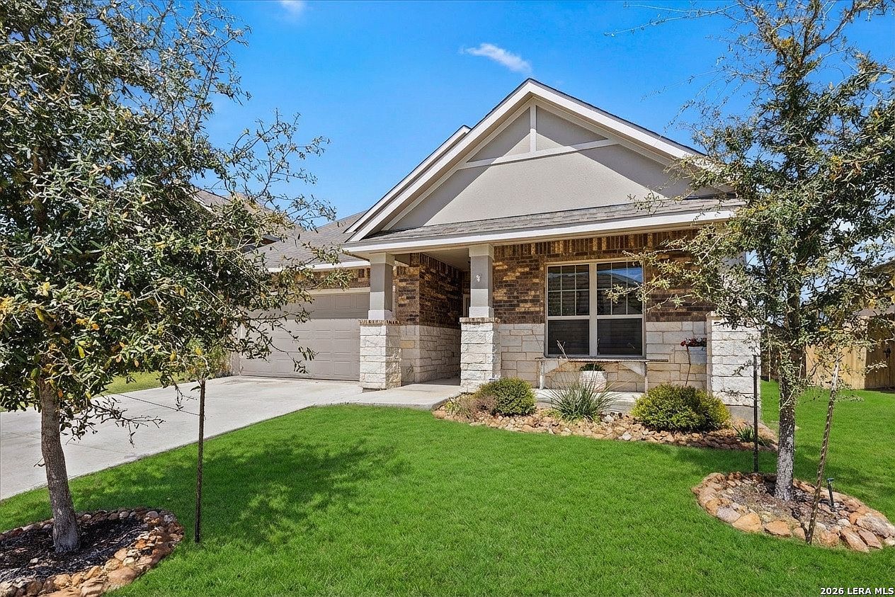 29739 Elkhorn Rdg Fair Oaks Ranch, TX 78015  | Single Family
