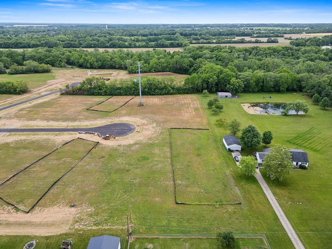 1736 Harvey Ln Grove City, OH 43123  | Land/Lot