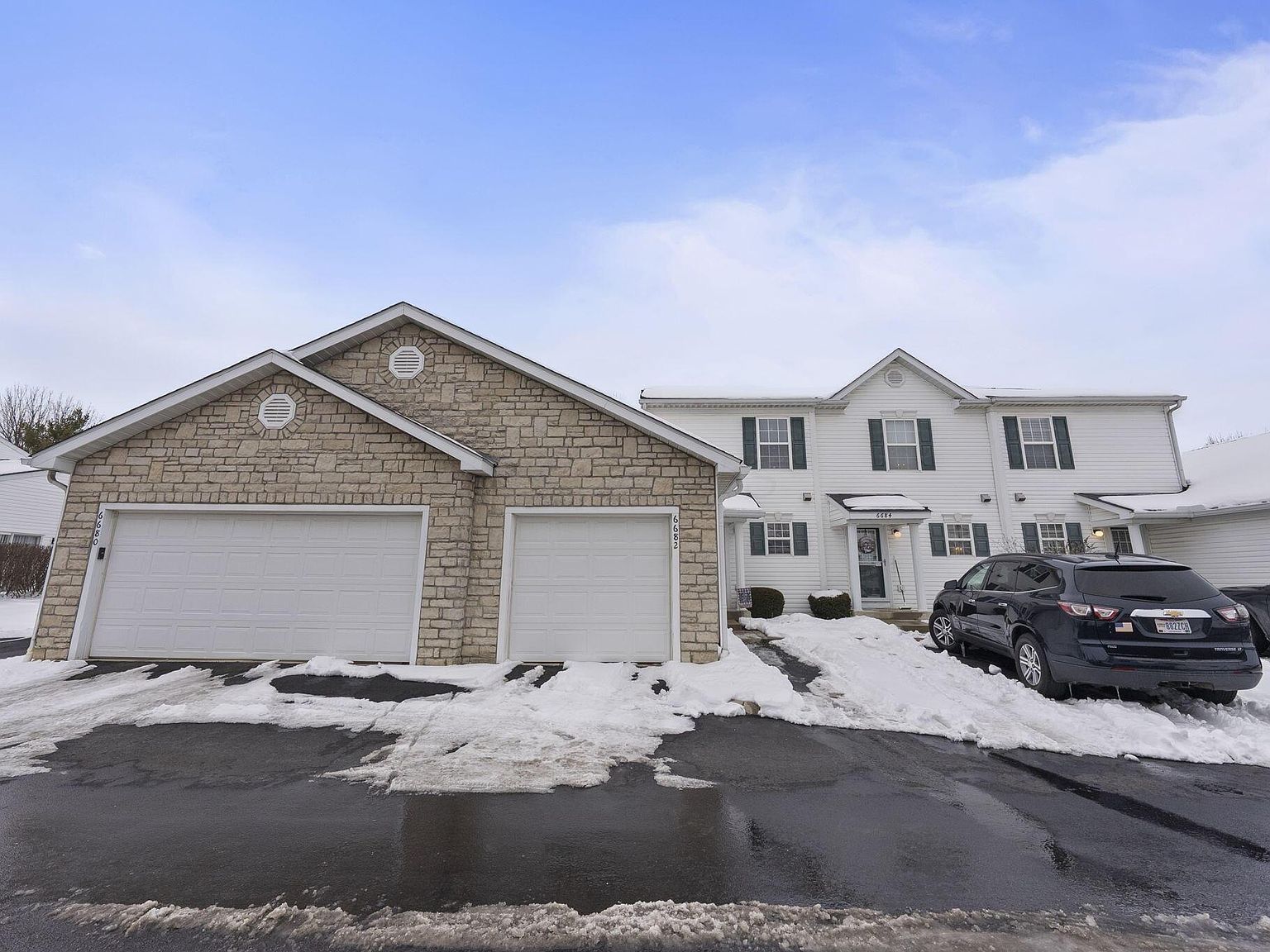 6682 Lagrange Dr #48B Canal Winchester, OH 43110  | Condominium