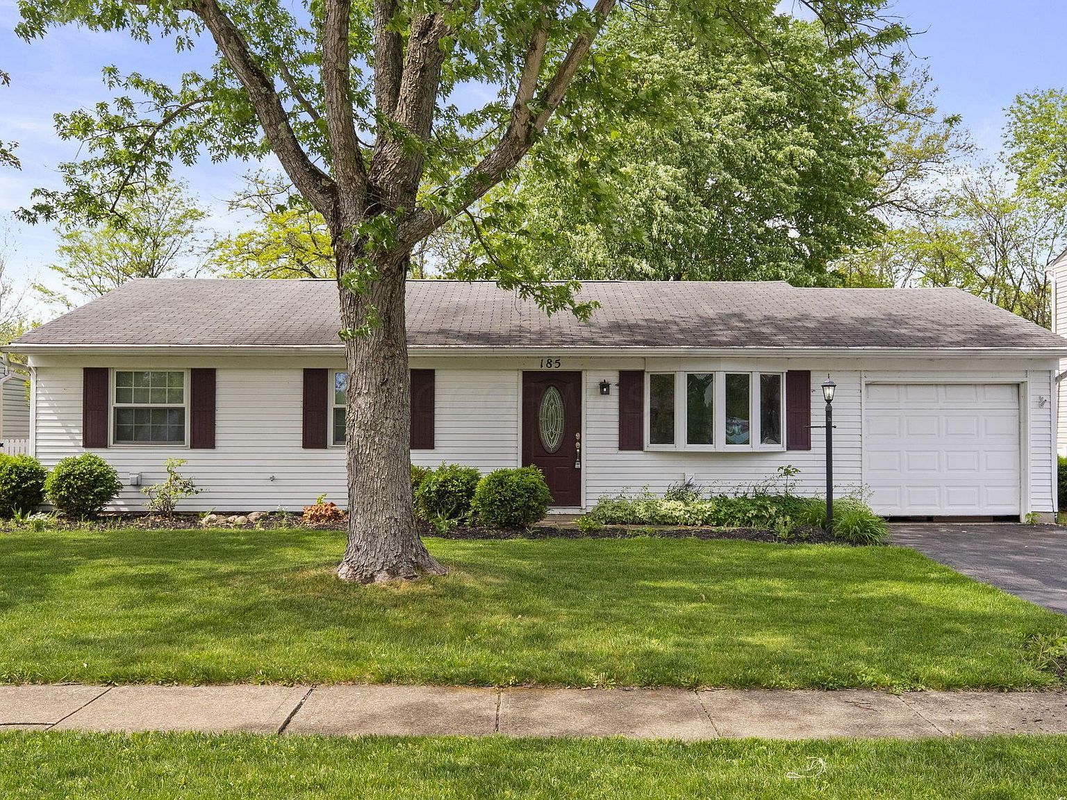 185 Green Lake St Galloway, OH 43119 | Single Family