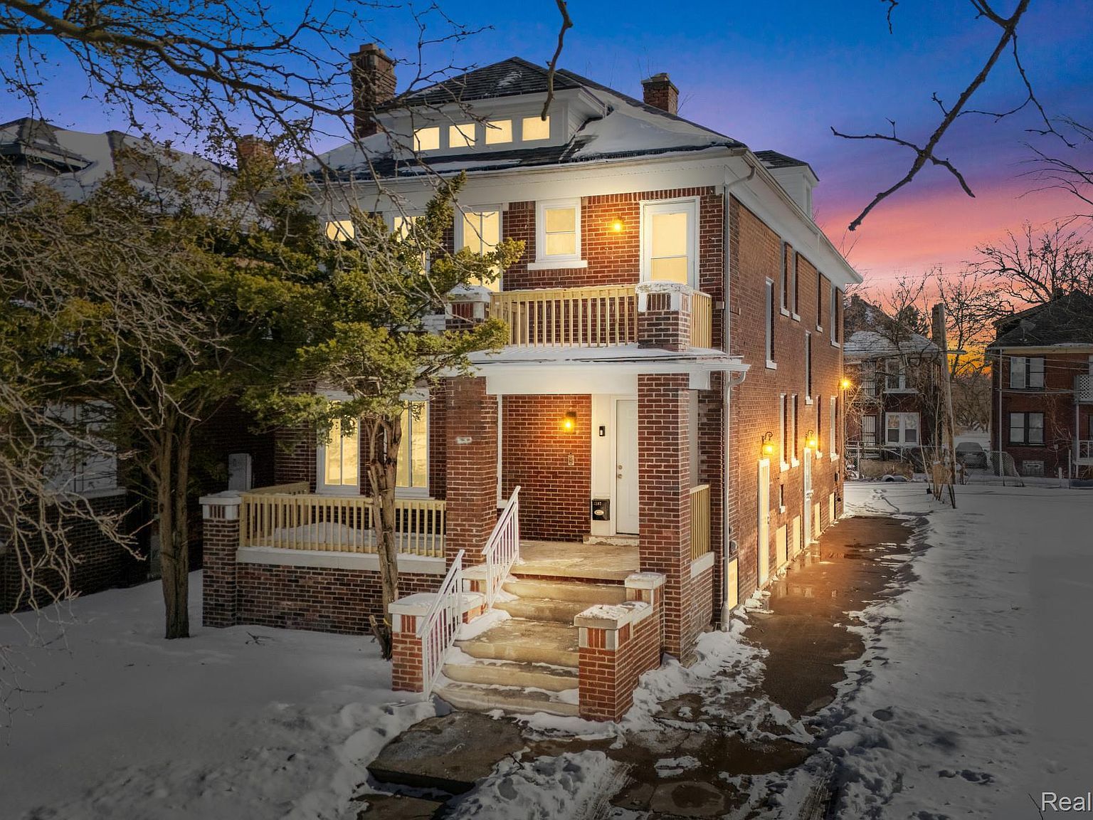 3307 Fullerton St Detroit, MI 48238  | Multi Family