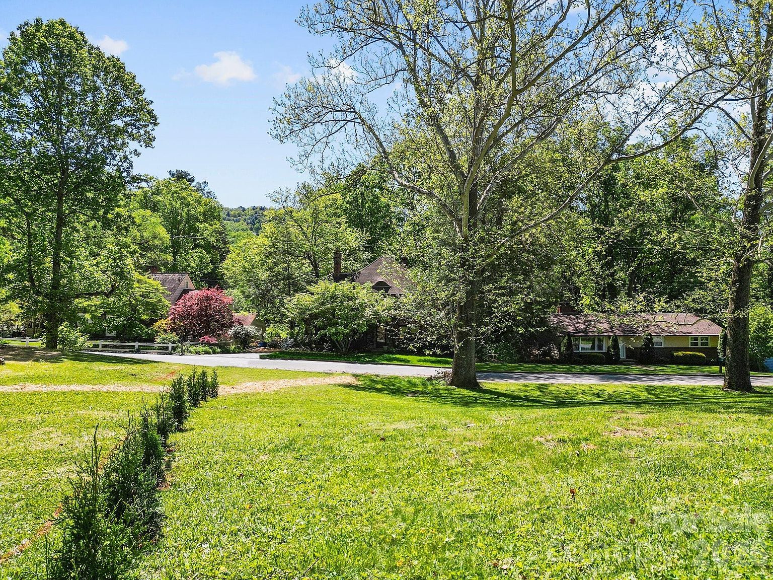 99999 Country Club Rd Asheville, NC 28804  | Land/Lot