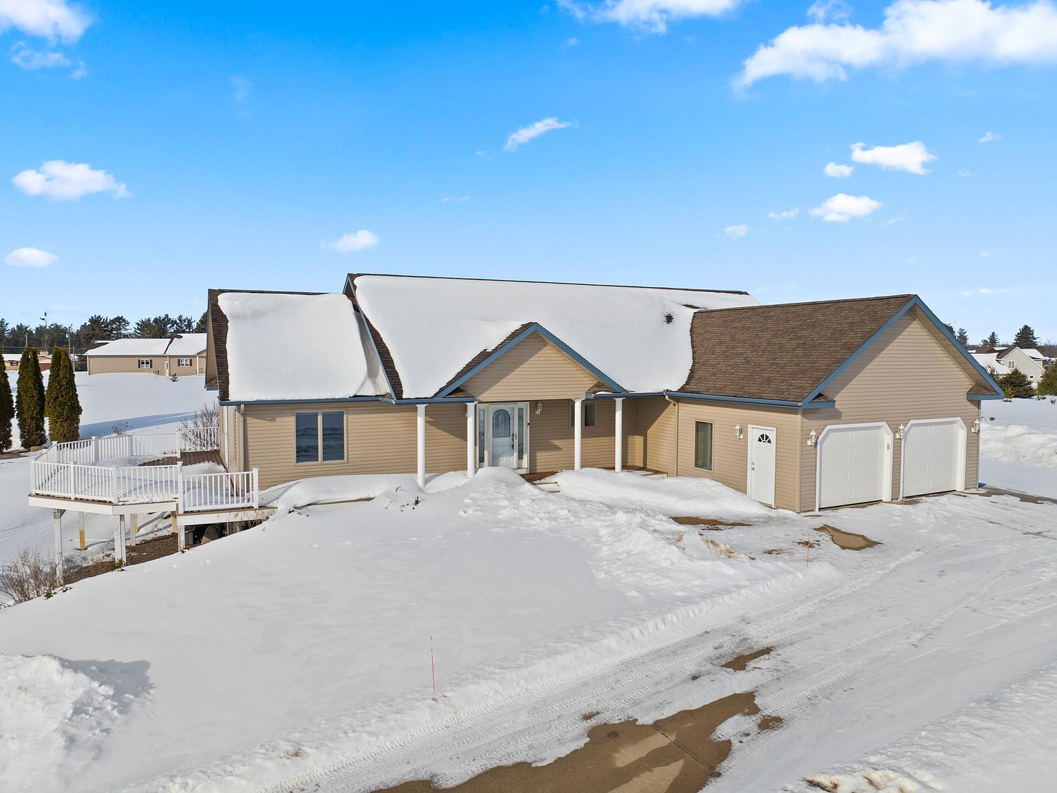 1541 Clearview Ln Gaylord, MI 49735  | Single Family