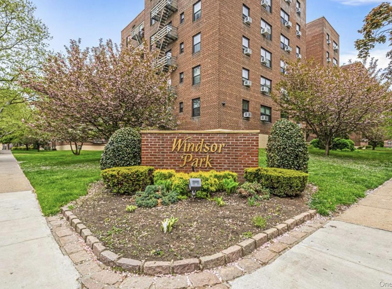 75-08 Bell Blvd #3L Queens, NY 11364, 11364