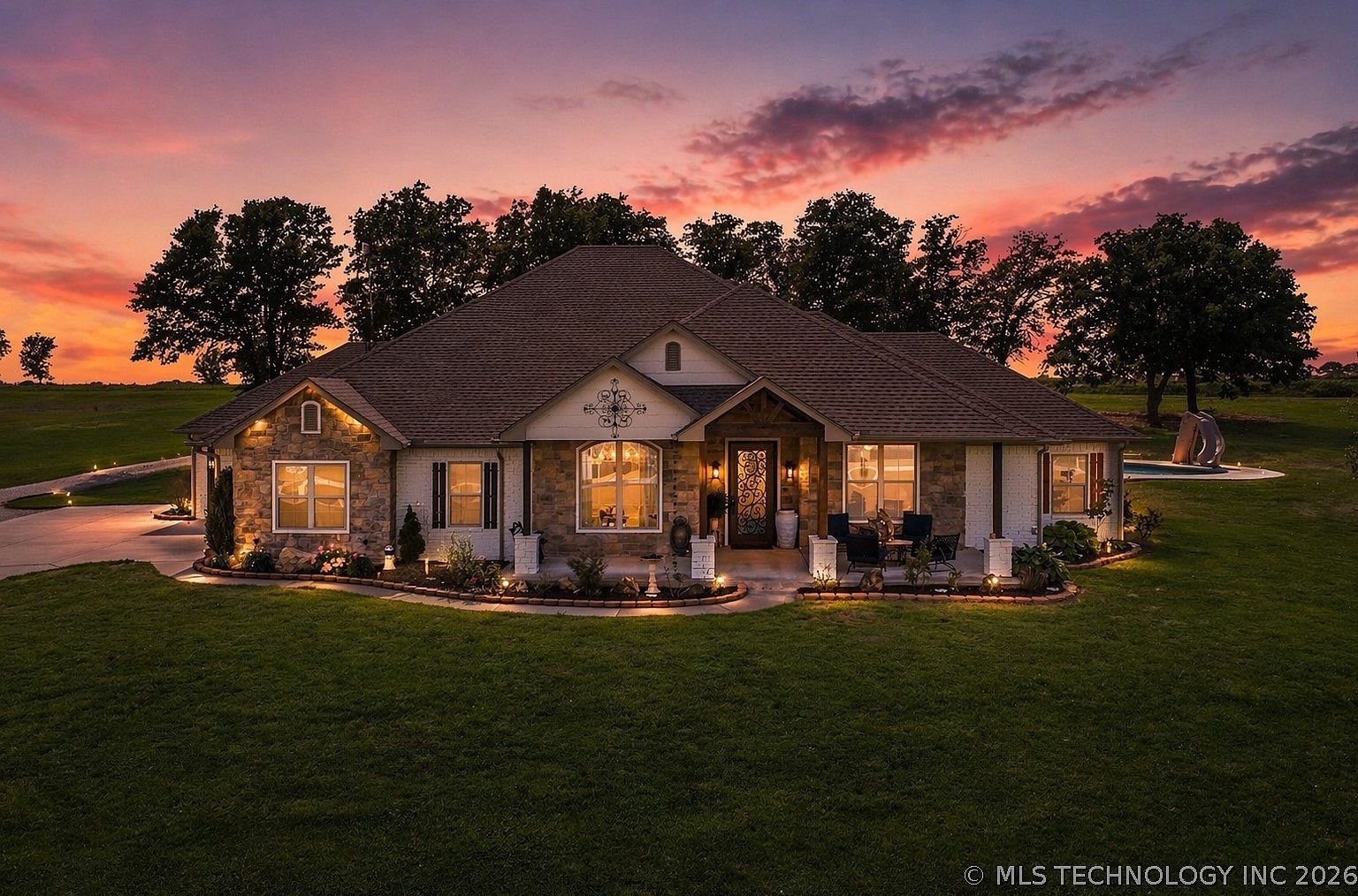 184 Royal Oaks Ln Ardmore, OK 73401  | Single Family