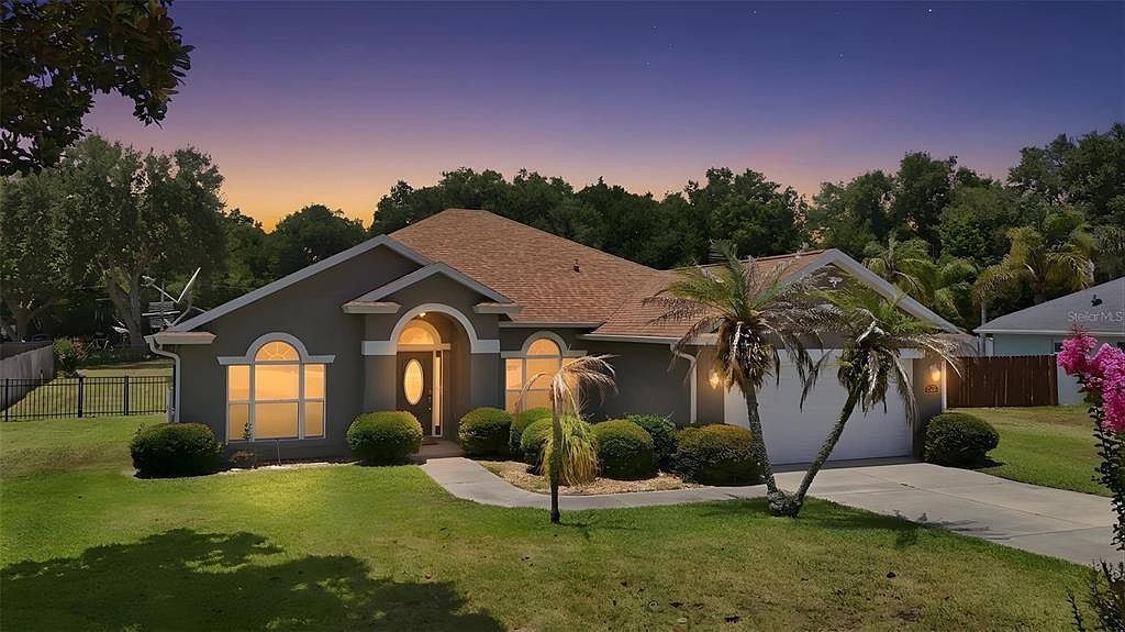 36723 Sundance Dr Grand Island, FL 32735, 32735