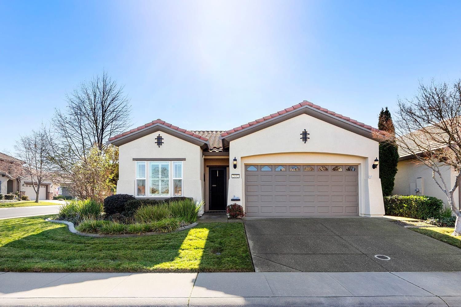 2152 Xavier Ln Roseville, CA 95747 - Thumbnail 2