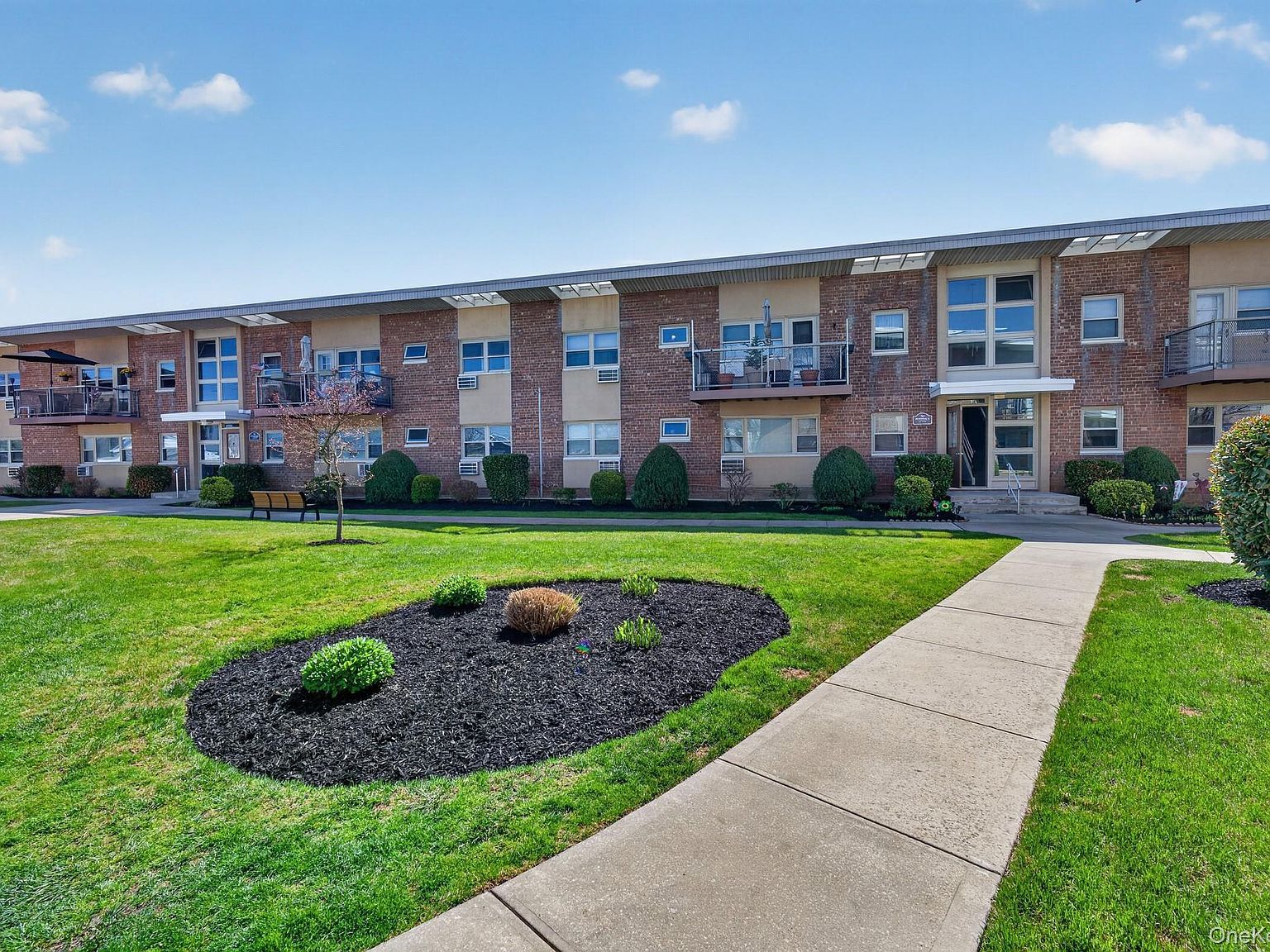 4 Rose St APT 6F1 Oceanside, NY 11572  | Condominium