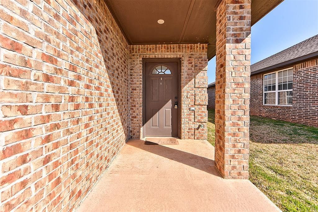 1852 Cypress Ln El Reno, OK 73036 - Thumbnail 2