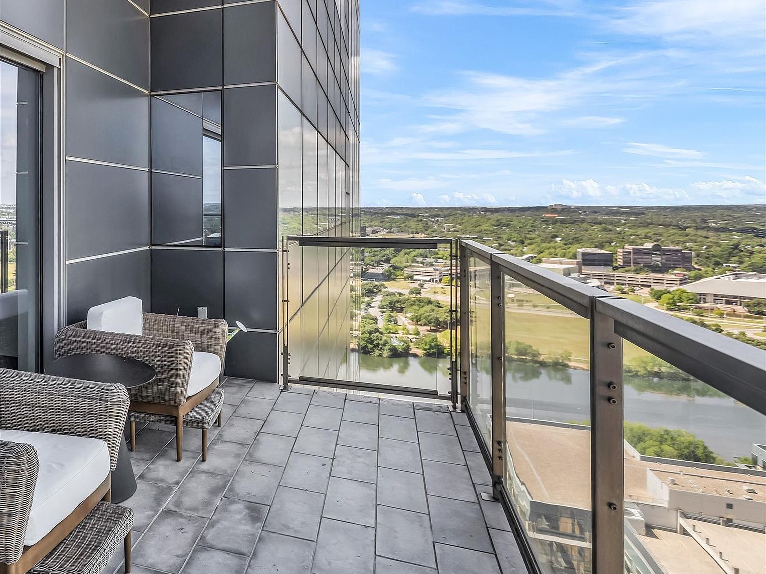 210 Lavaca St APT 2308 Austin, TX 78701  | Condominium