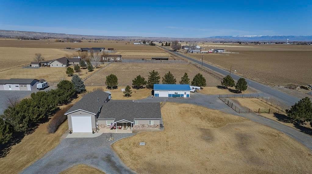 11 1101st Ln Powell, WY 82435  | Single Family