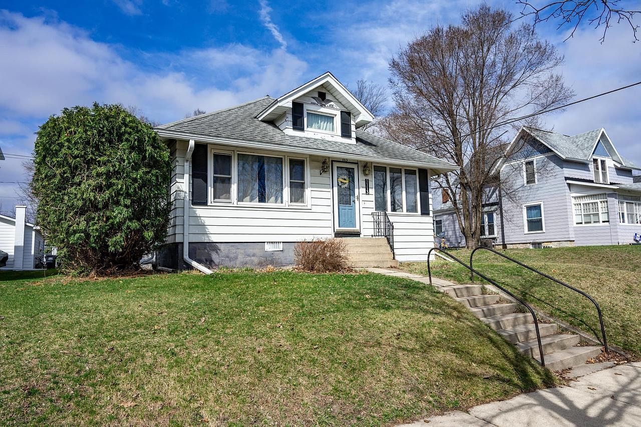 1113 Oak Ave Tomah, WI 54660  | Single Family