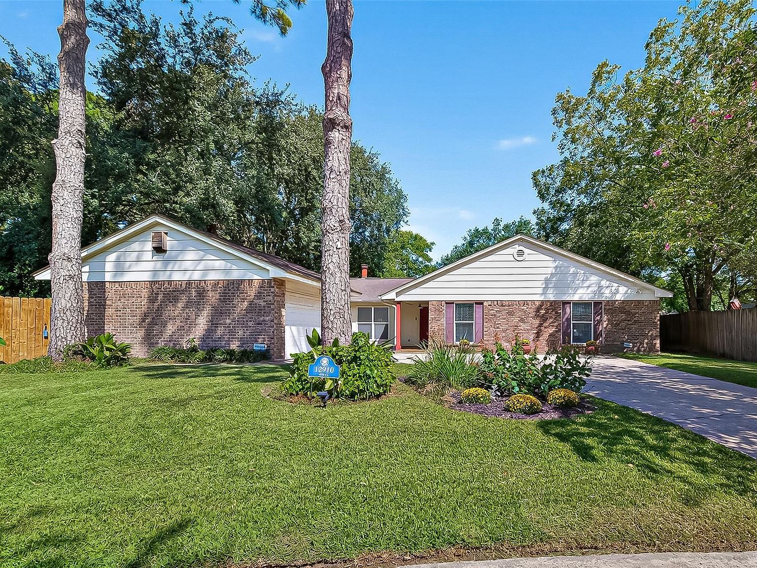 12910 Aste Ln Houston, TX 77065, 77065