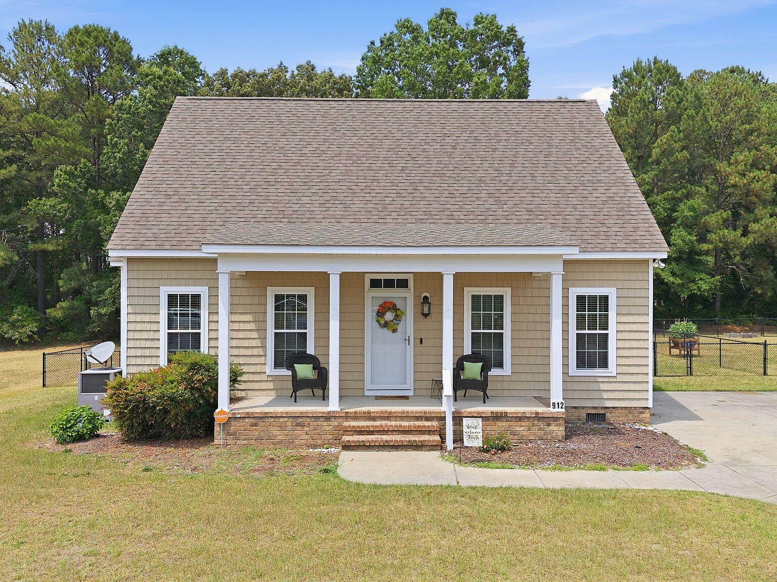912 Birchwood Dr Nashville, NC 27856, 27856