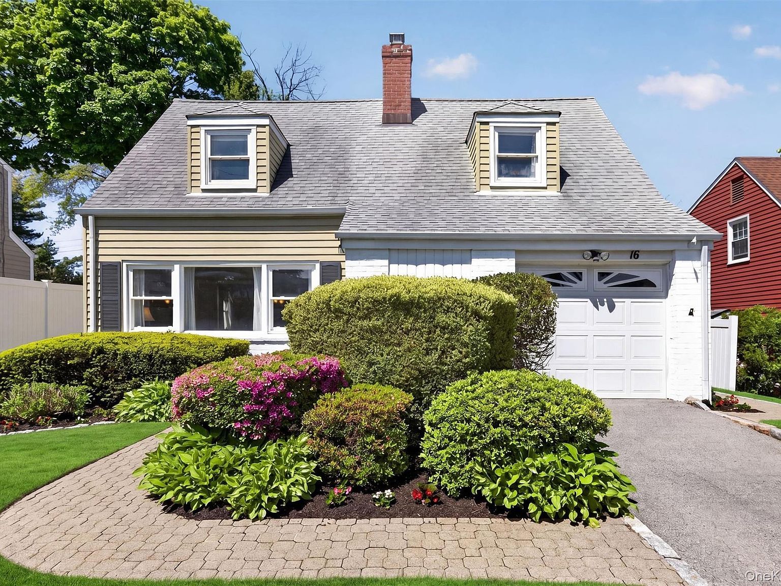 16 Roy Pl Eastchester, NY 10709, 10709