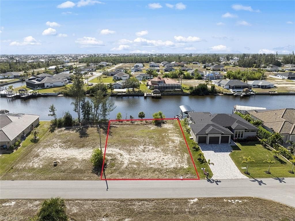 4110 NW 27th St Cape Coral, FL 33993, 33993