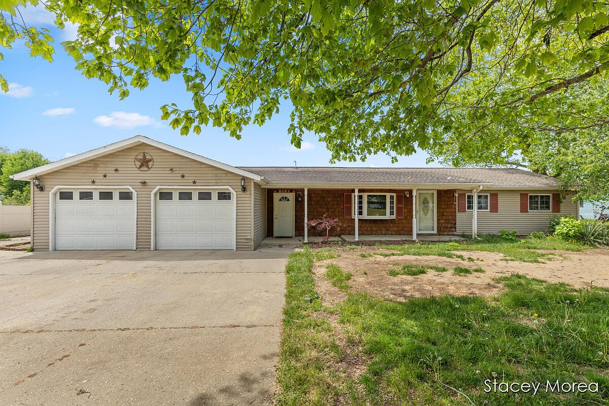 1910 Waterview Way Crystal, MI 48818 | Single Family