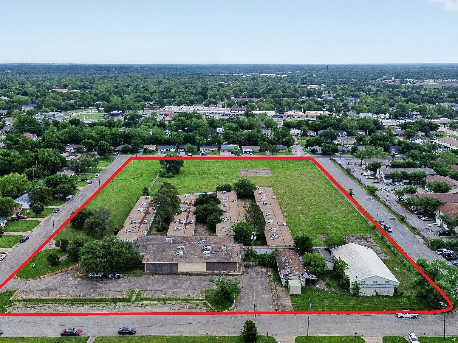 3005 Division St Greenville, TX 75401, 75401