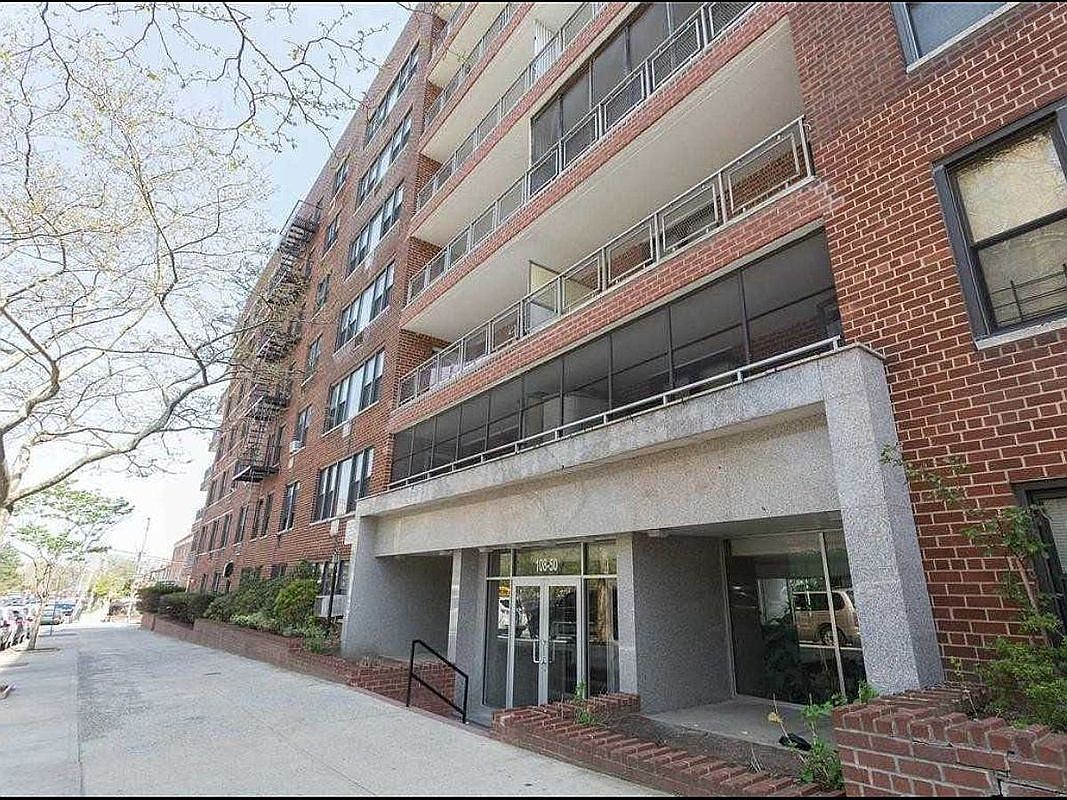 10850 62nd Dr APT 2N Flushing, NY 11375, 11375