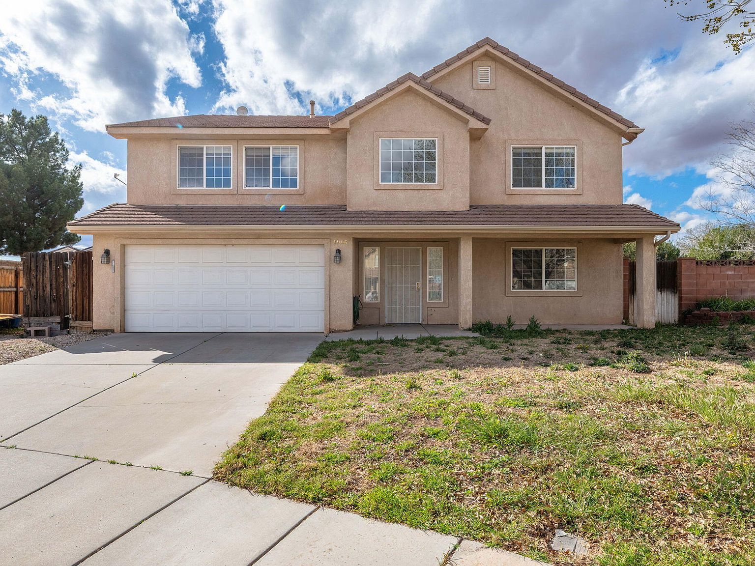 1906 S Bridle Cir Washington, UT 84780 - Thumbnail 2