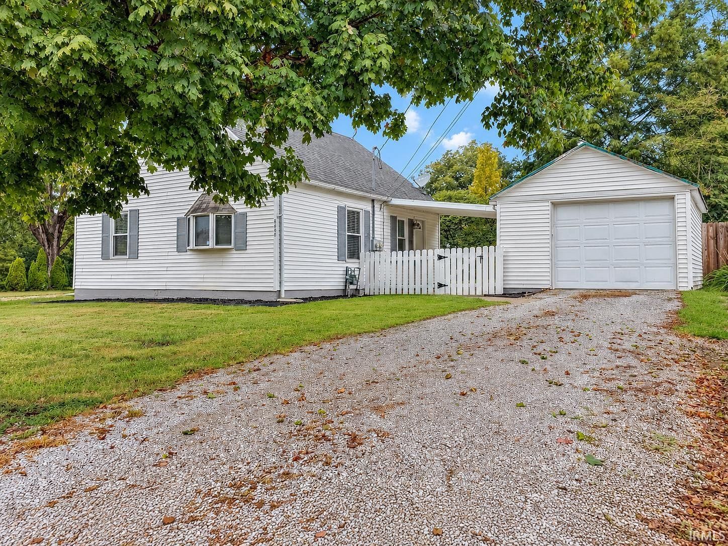 8640 Old Blairsville Rd Wadesville, IN 47638, 47638