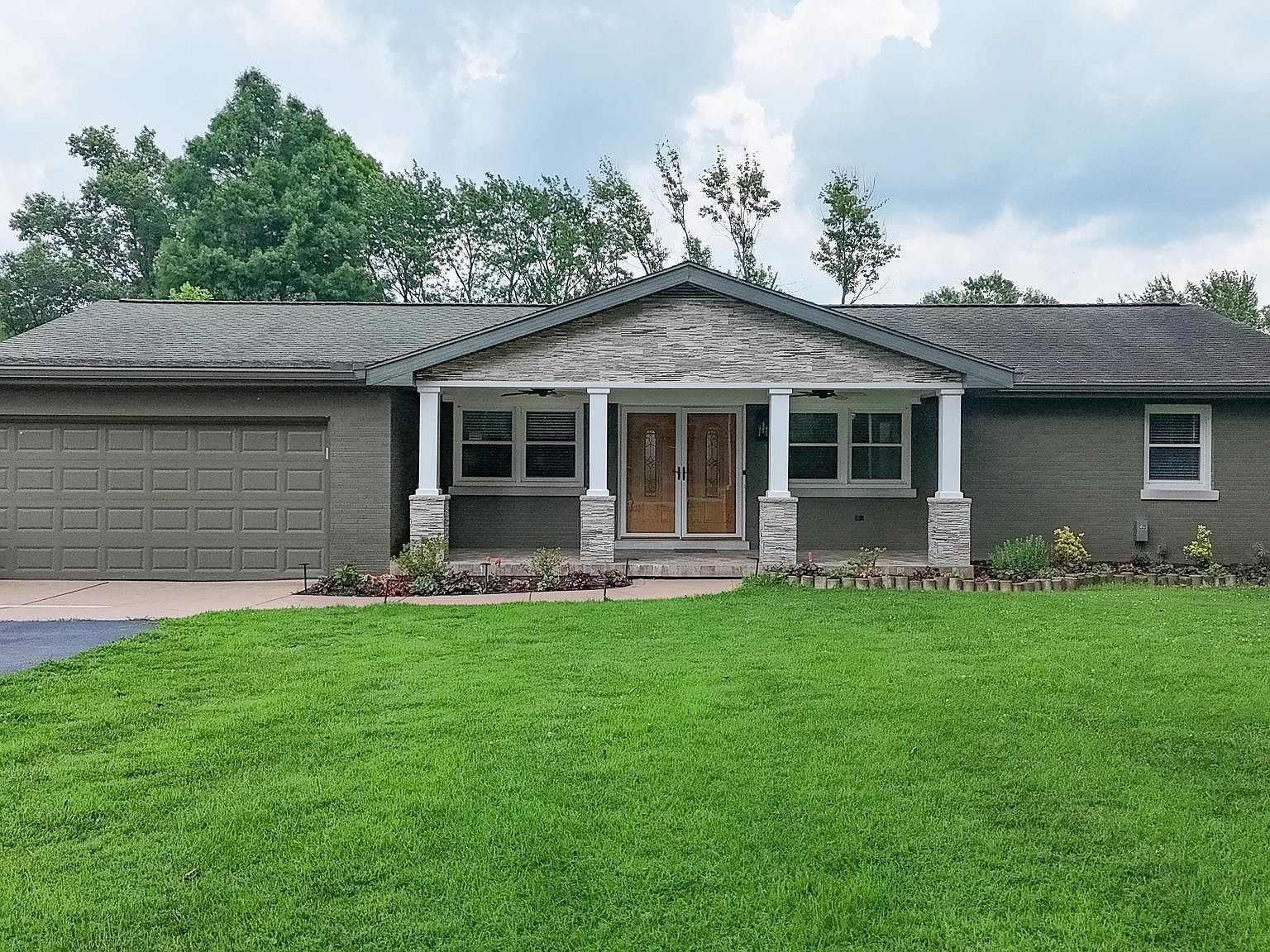 15703 Old State Rd Evansville, IN 47725, 47725