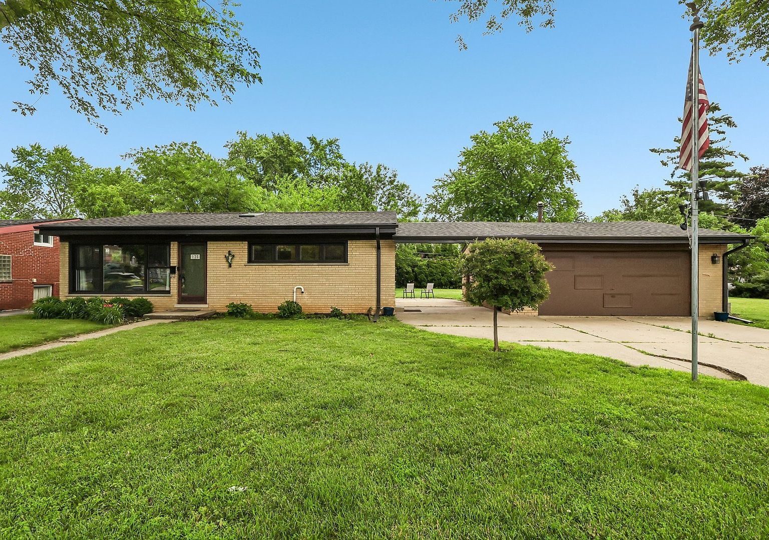 125 S Greeley St Palatine, IL 60067  | Single Family