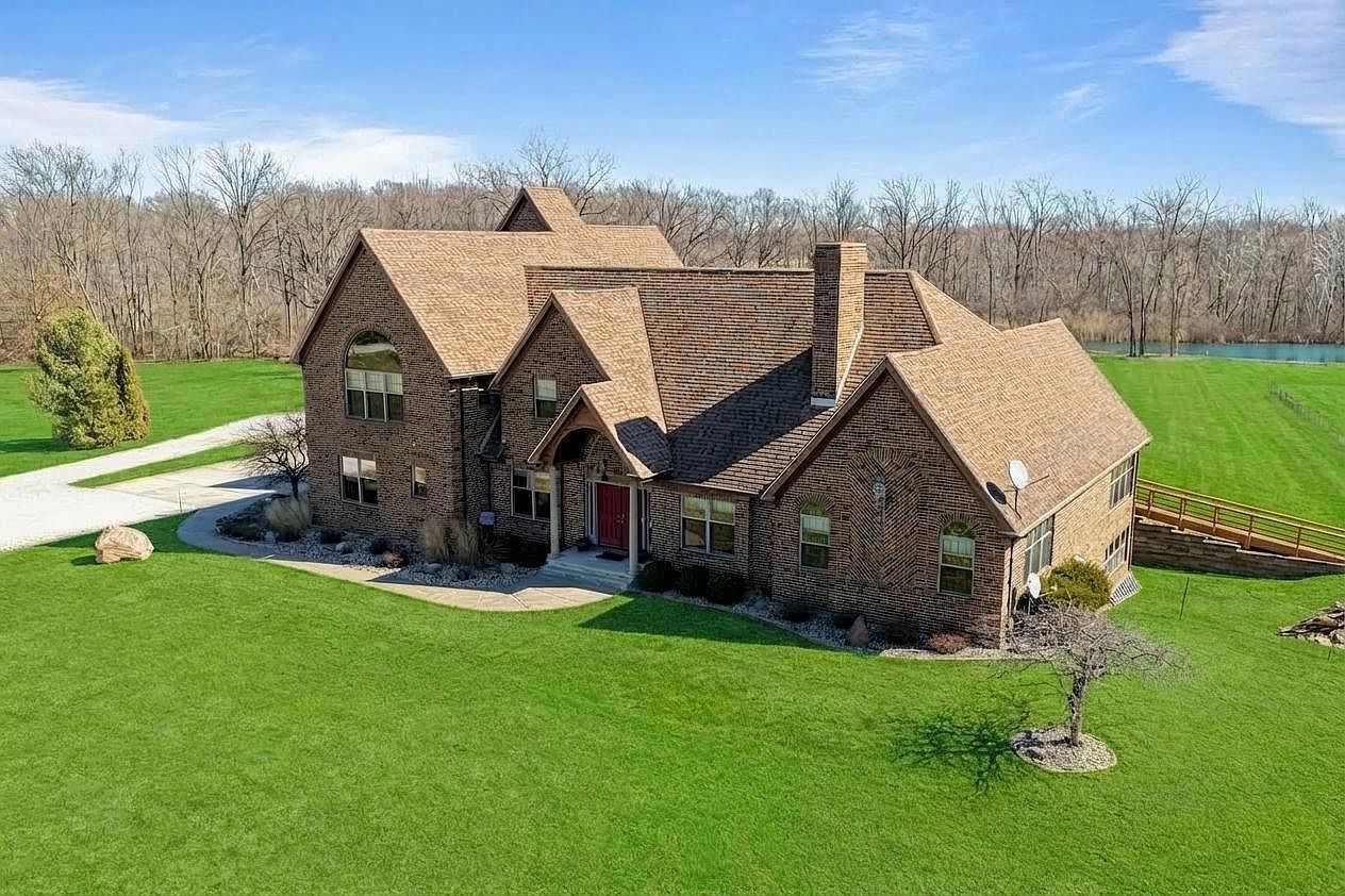 1137 N 475 E Chesterton, IN 46304, 46304