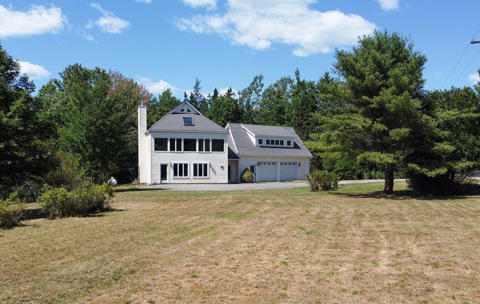 563 Newbury Neck Rd Surry, ME 04684 - Thumbnail 2