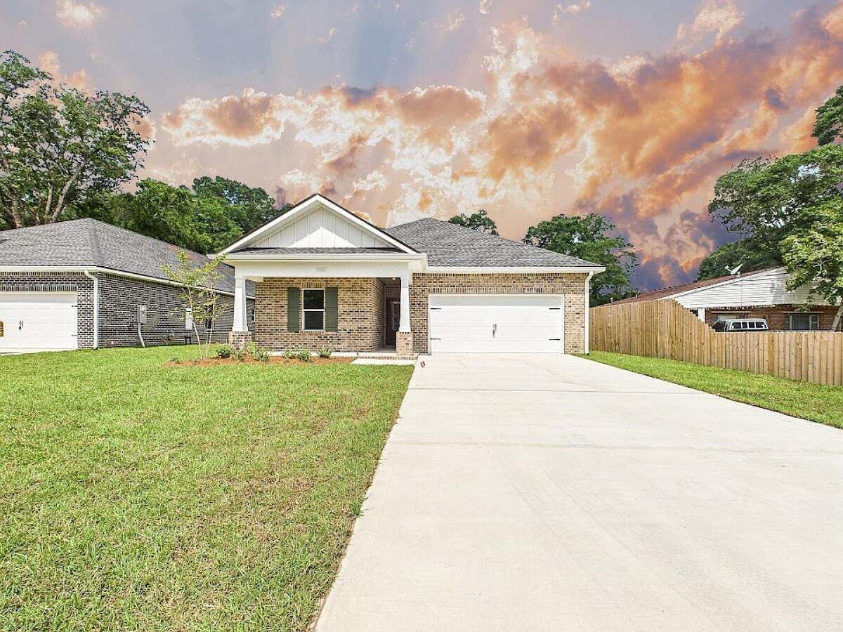 19B Bayview Dr Shalimar, FL 32579  | Single Family