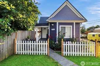1916 Martin Luther King Junior Way, Tacoma, WA, USA, 98405