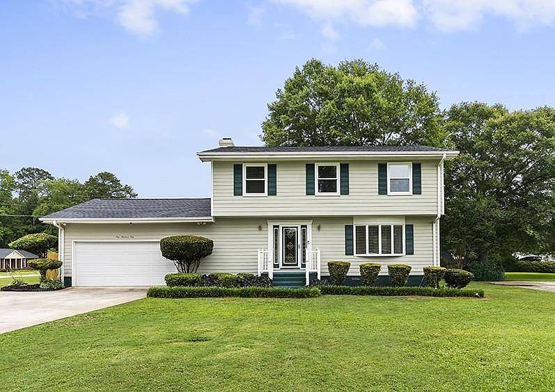 101 Kingston Rd Greenwood, SC 29649 - Thumbnail 2