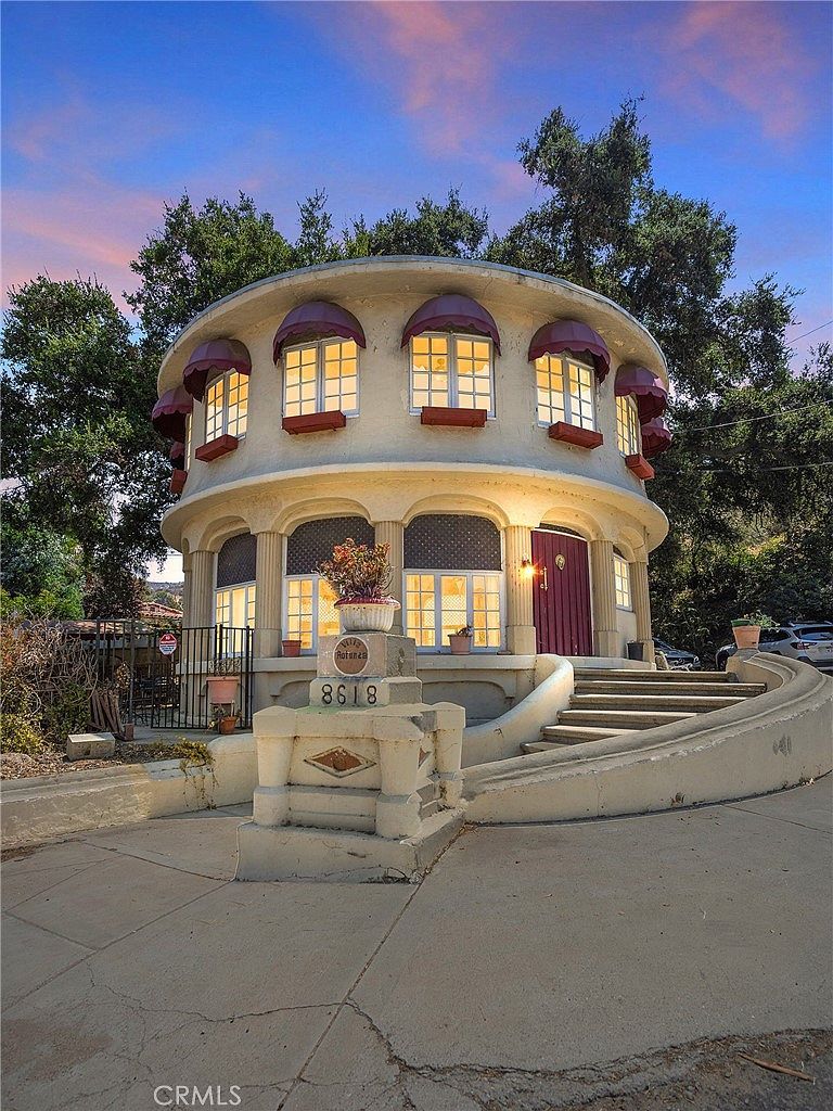 8618 La Tuna Canyon Rd Sun Valley, CA 91352 - Thumbnail 2