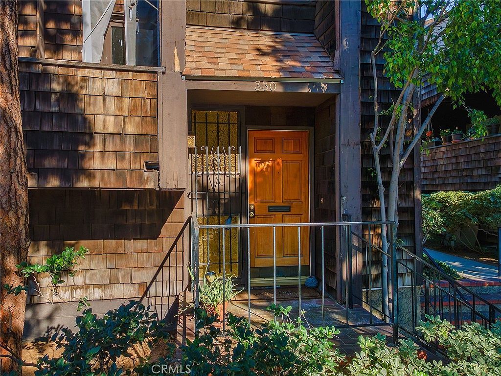 330 N 5th St Burbank, CA 91501 - Thumbnail 2