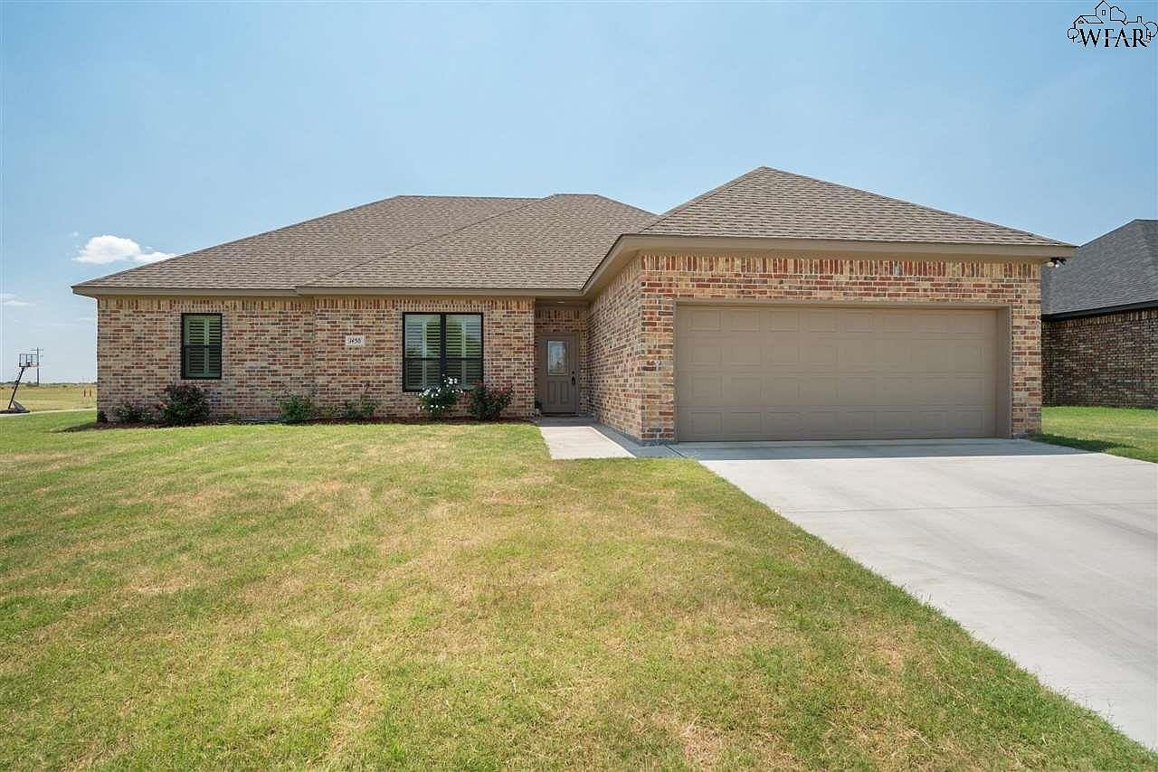 1430 Danberry St Burkburnett, TX 76354, 76354