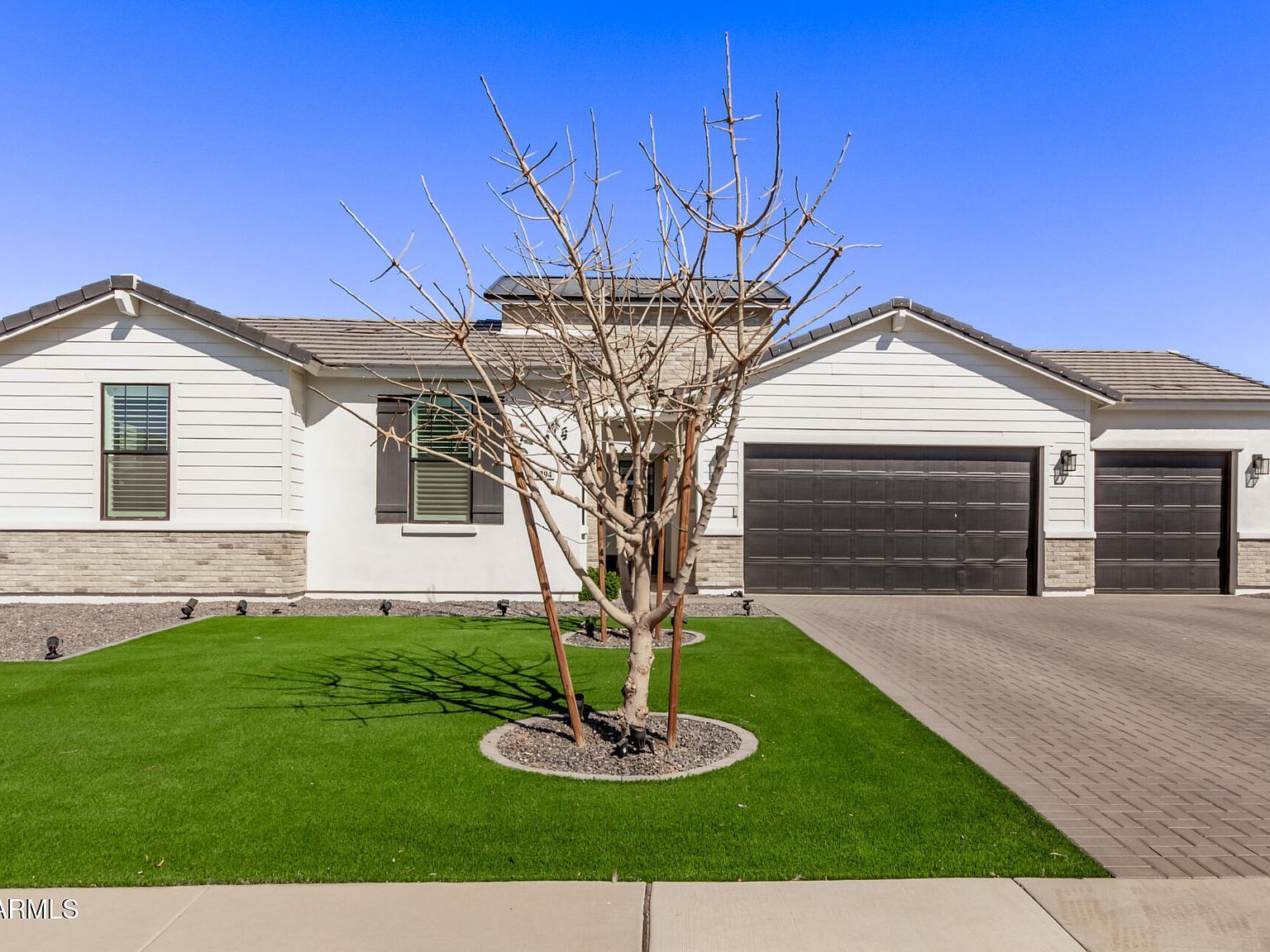 1294 E La Fortuna Ct San Tan Valley, AZ 85140 - Thumbnail 2