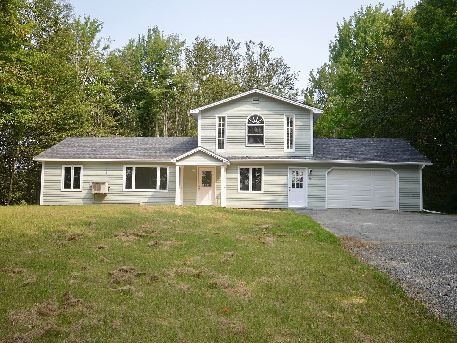 361 Belmont Ave Belfast, ME 04915 - Thumbnail 2