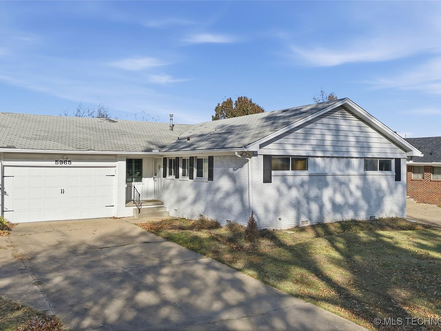 5965 E 24th Pl Tulsa, OK 74114 - Thumbnail 2