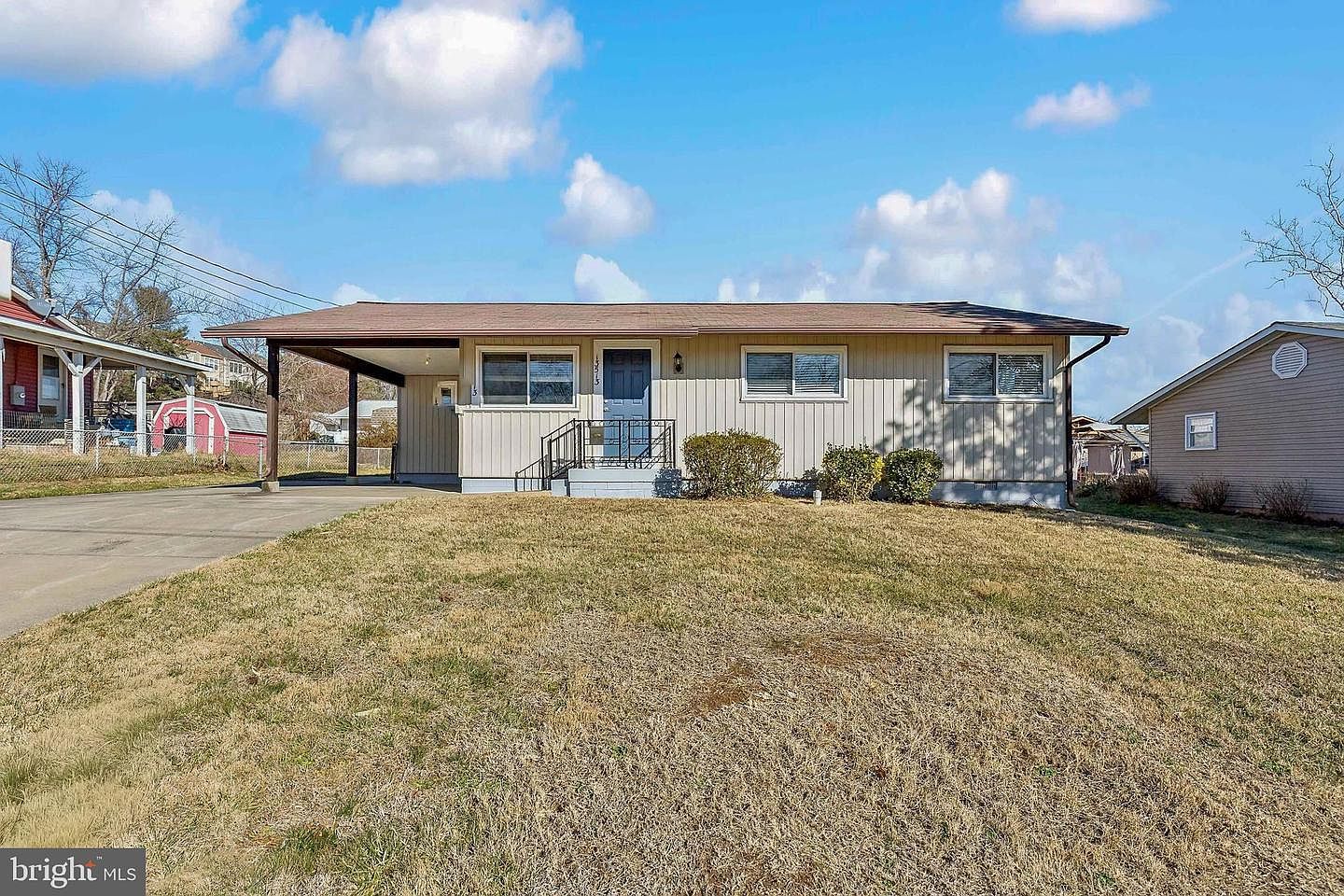 13513 Fitzhugh Ln Woodbridge, VA 22191 - Thumbnail 2