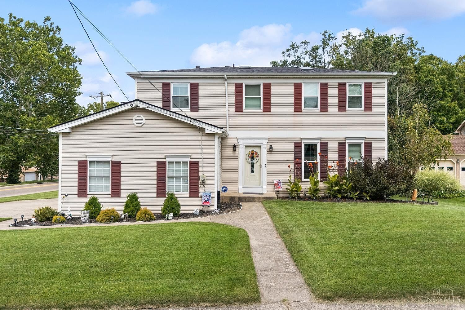 4071 E Kemper Rd Cincinnati, OH 45241 - Thumbnail 2