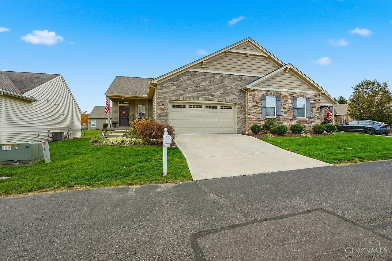 669 Fredericks Pass South Lebanon, OH 45065 - Thumbnail 2