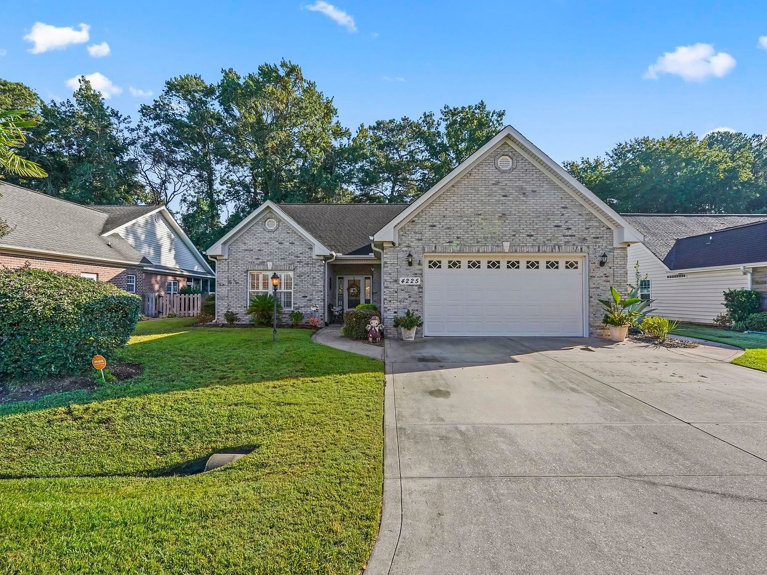 4225 Ravenwood Dr. Little River, SC 29566, 29566