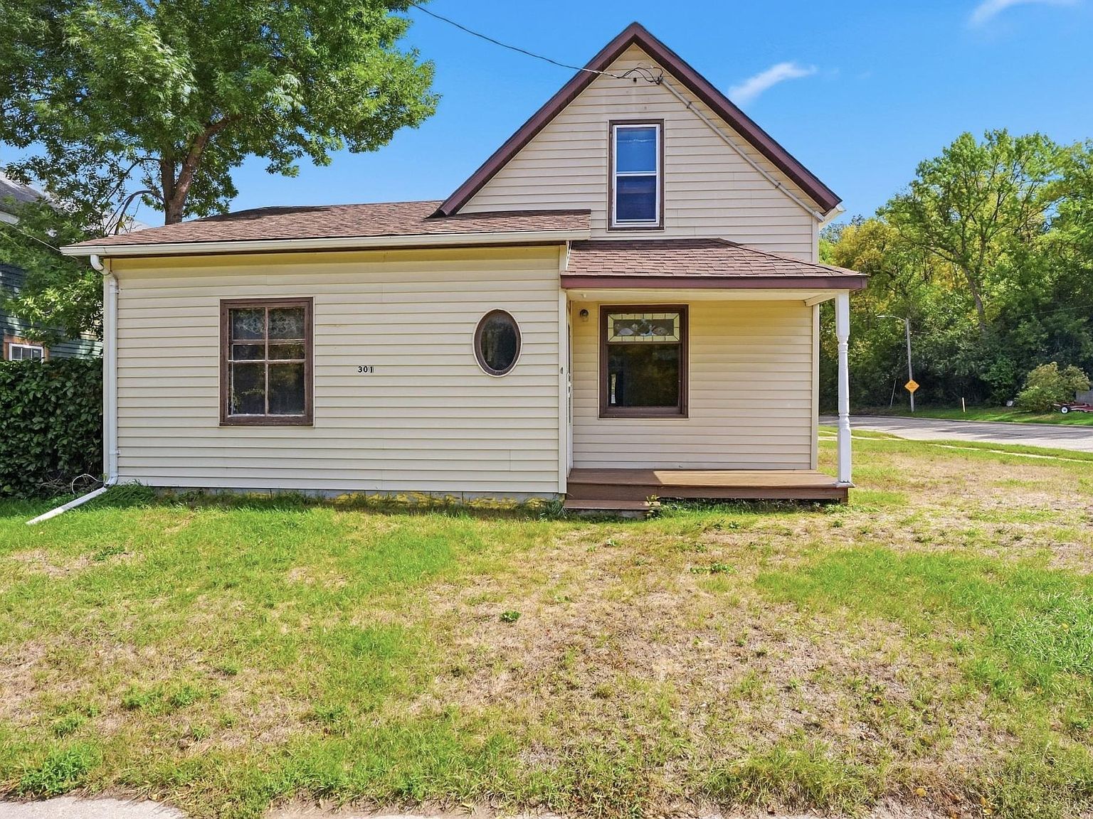 301 Main Ave N Red Lake Falls, MN 56750, 56750