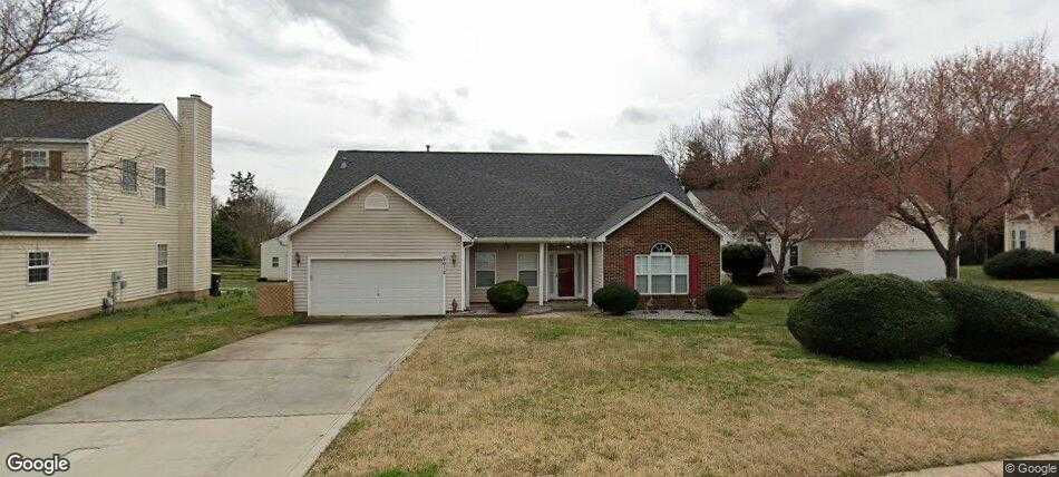 9612 Veronica Drive, Charlotte, NC, USA, 28215