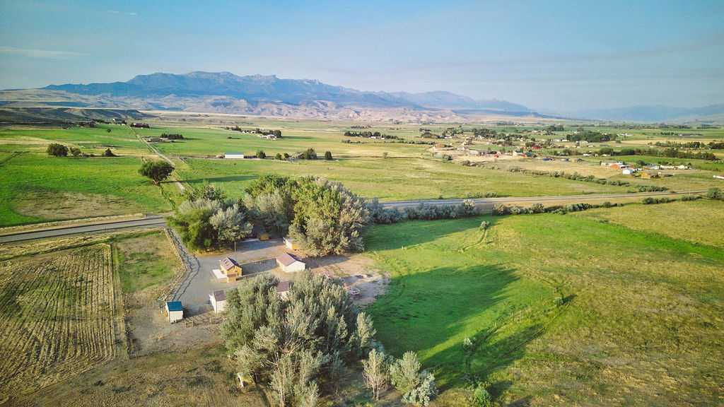 745 Southfork Road, Cody, WY, USA, 82414